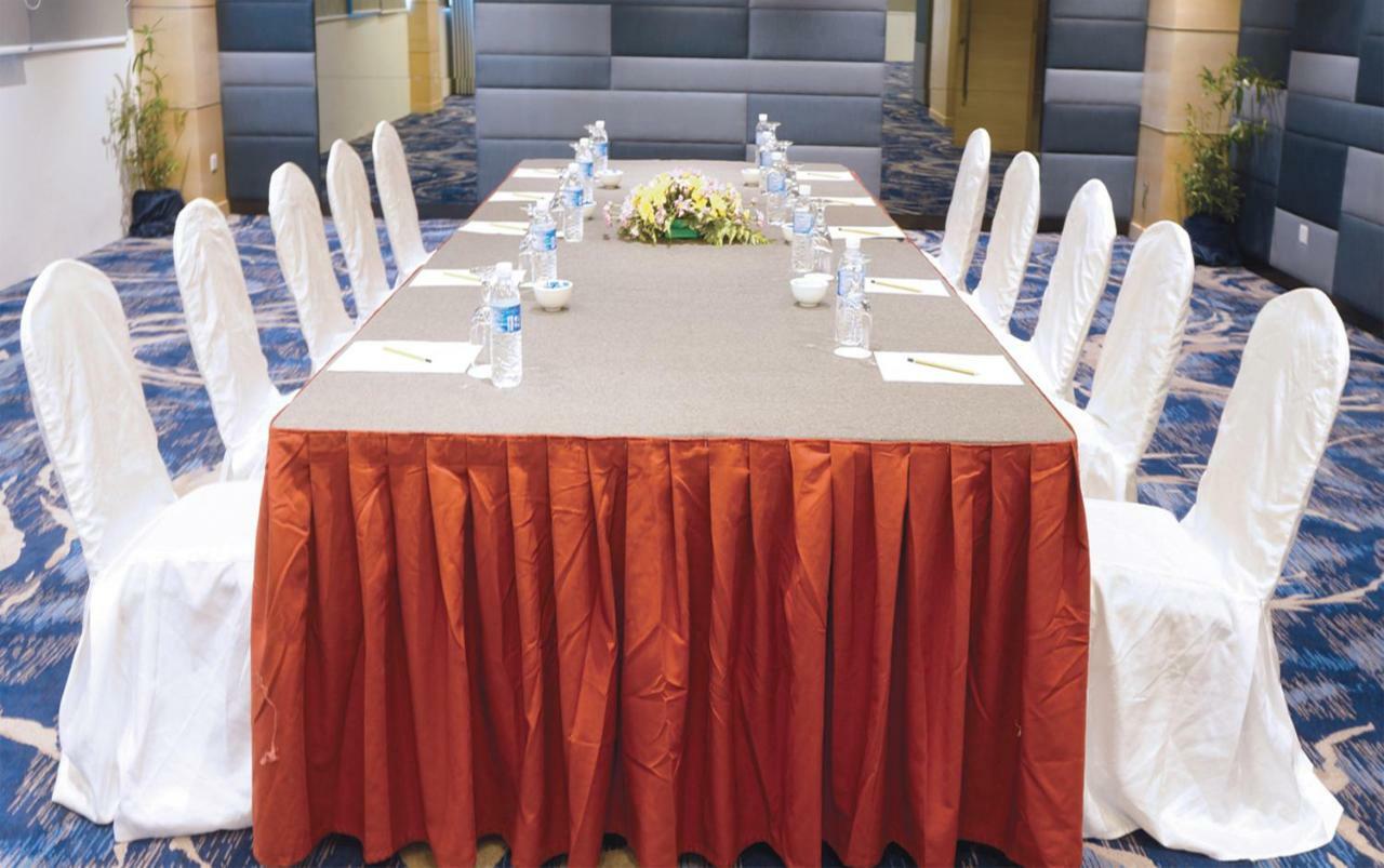 Sabah Oriental Hotel Kota Kinabalu Dış mekan fotoğraf