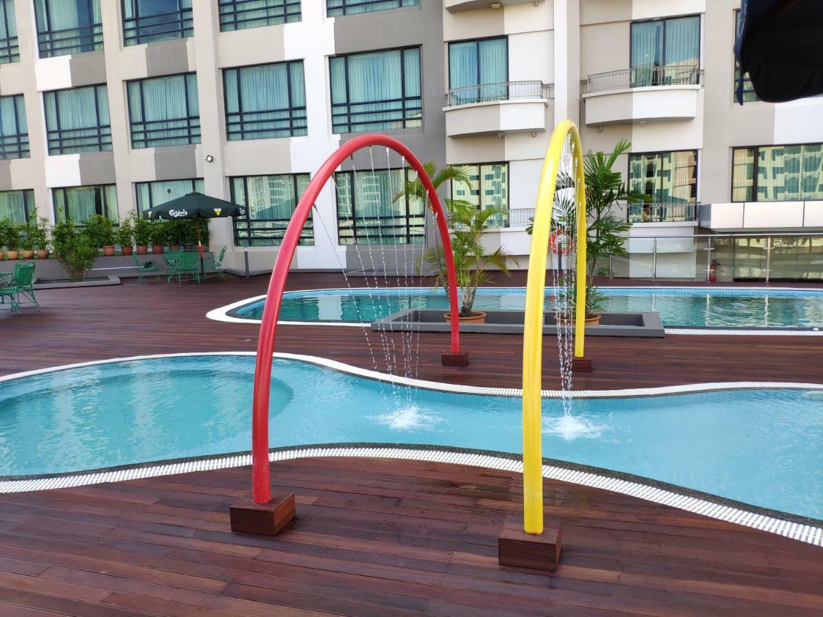 Sabah Oriental Hotel Kota Kinabalu Dış mekan fotoğraf