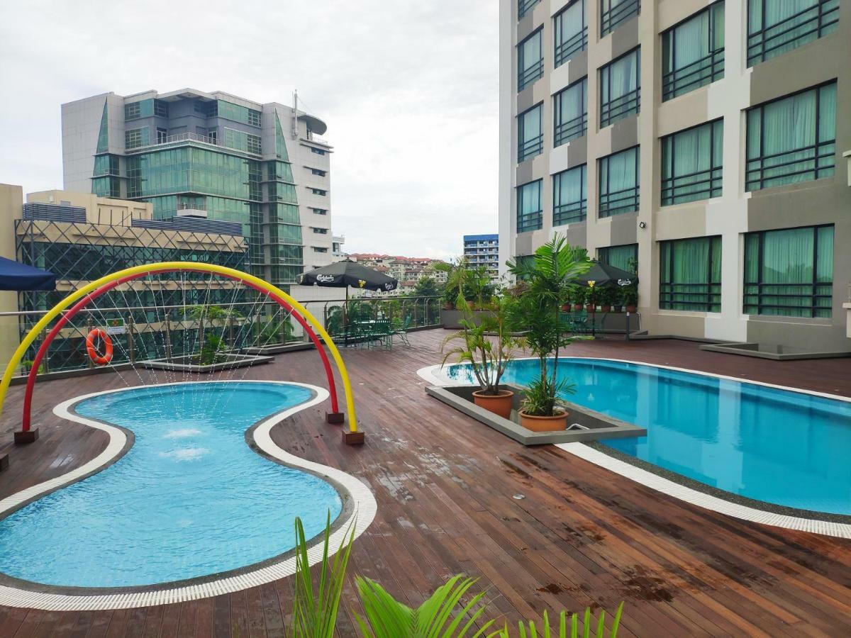 Sabah Oriental Hotel Kota Kinabalu Dış mekan fotoğraf