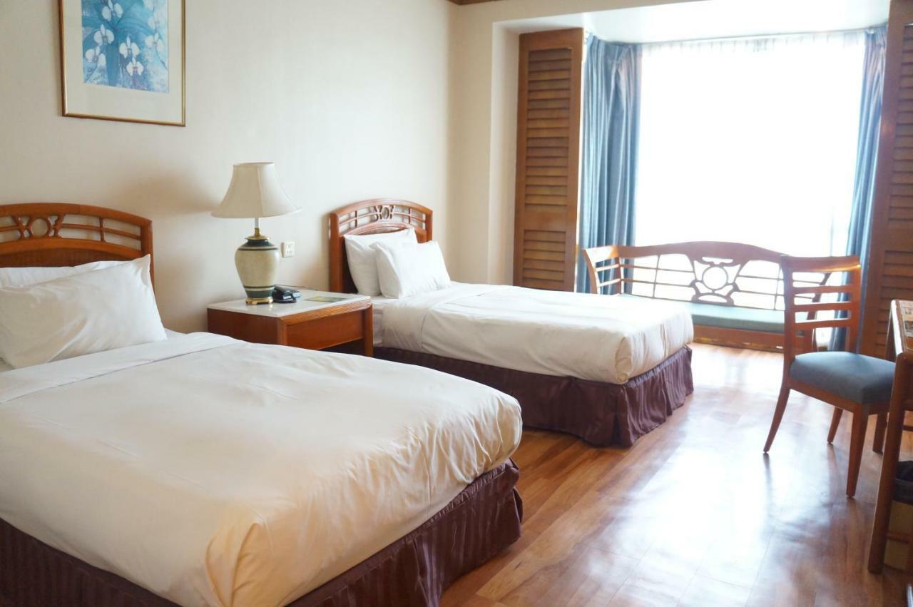 Sabah Oriental Hotel Kota Kinabalu Dış mekan fotoğraf